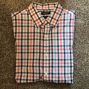 Mens short sleeve button down shirt